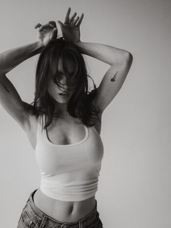 Leaked Charleen weiss page private photo viral onlyfans