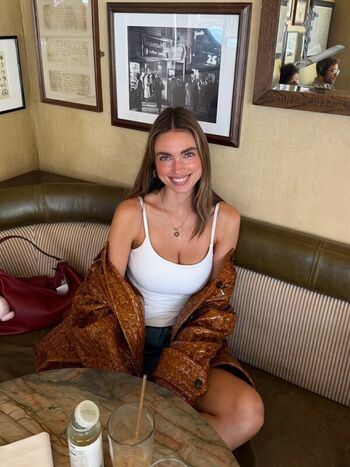 Charleen Weiss