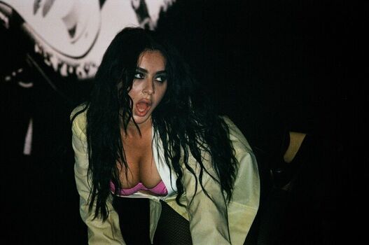Leaked Charli xcx  page private photo viral onlyfans