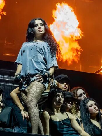 Leaked Charli xcx  page private photo viral onlyfans