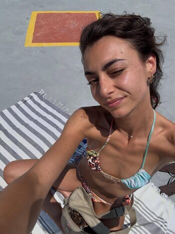 Leaked Charlotte berry private photo viral onlyfans