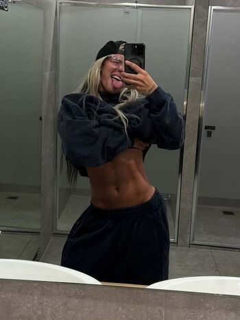 Leaked Charlotte chant private photo viral onlyfans