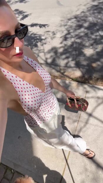 Leaked Charlotte dobre private photo viral onlyfans