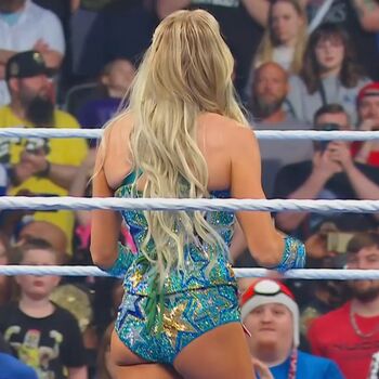 Charlotte Flair