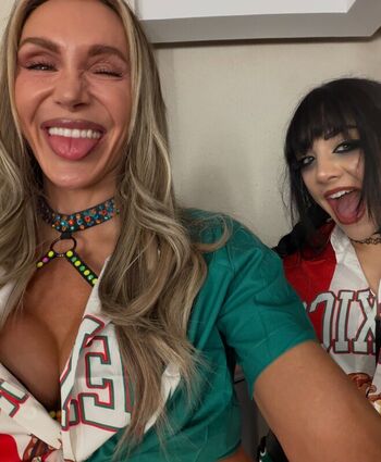 Leaked Charlotte flair private photo viral onlyfans