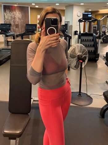Leaked Charlotte lee private photo viral onlyfans