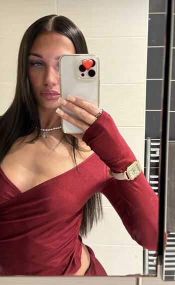 Leaked Chelsbxx private photo viral onlyfans
