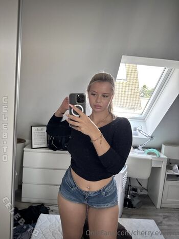 Cherry Evelyn