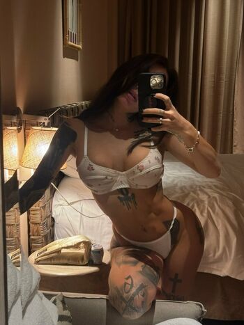 Leaked Cherryrebell page private photo viral onlyfans