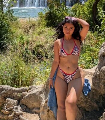 Leaked Chiphilary blog page private photo viral onlyfans