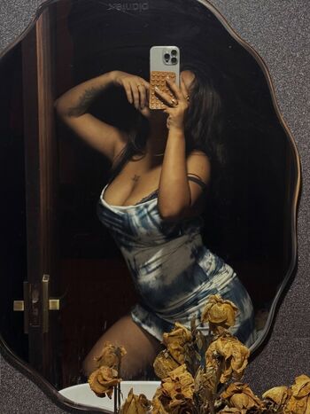 Leaked Chirasree sarkar page private photo viral onlyfans