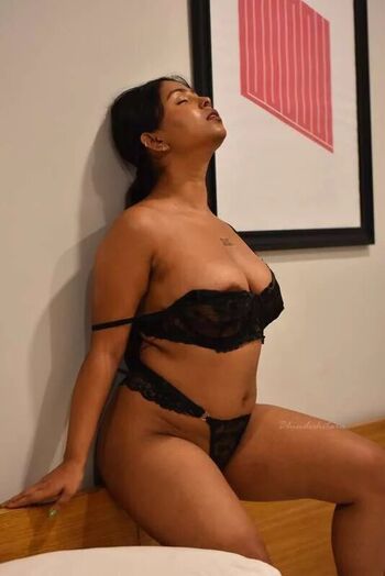 Leaked Chirasree sarkar private photo viral onlyfans