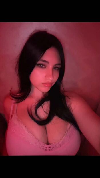 Leaked Chiri francesca page private photo viral onlyfans