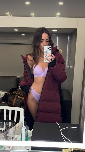 Leaked Chloe bennet private photo viral onlyfans