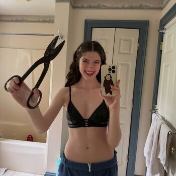 Leaked Chloe longname private photo viral onlyfans