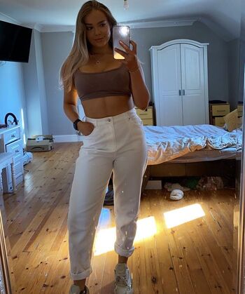 Chloe Mcarthur