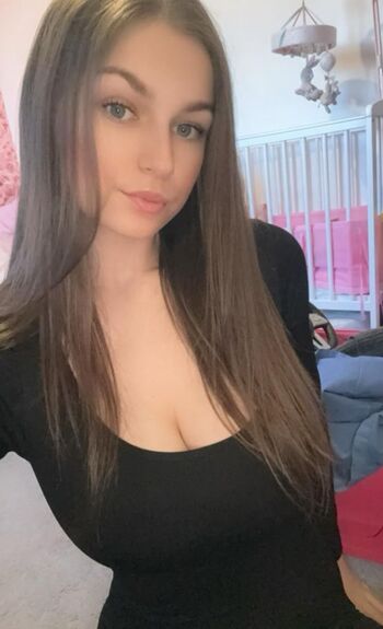 Chloe Thomas