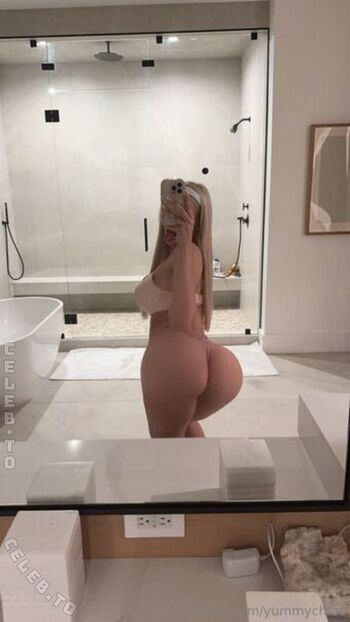 Chloe Yummy