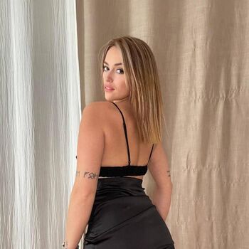 Leaked Chloefox off private photo viral onlyfans