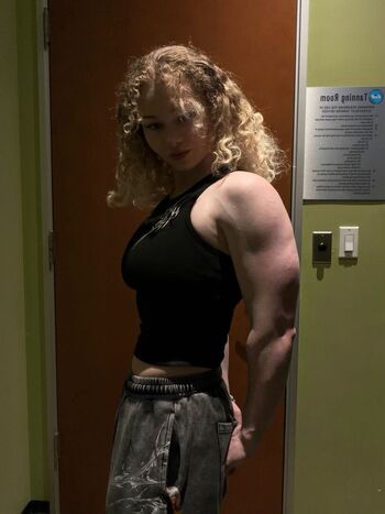Leaked Chloethehokage private photo viral onlyfans