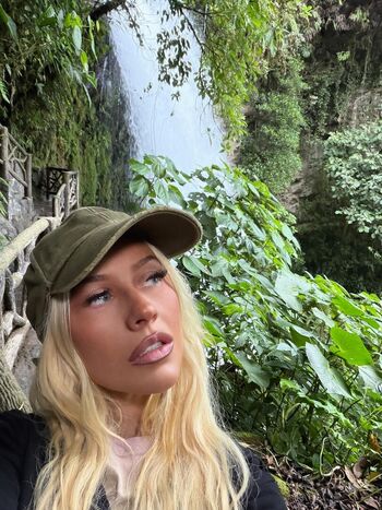 Leaked Christina aguilera  page private photo viral onlyfans