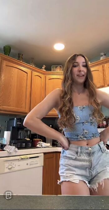 Leaked Christine keyton page private photo viral onlyfans
