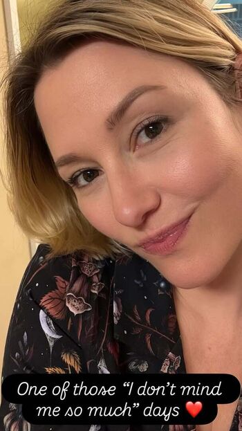 Leaked Chyler leigh private photo viral onlyfans