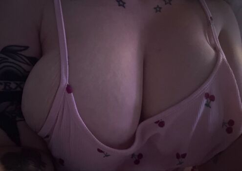 Leaked Sweetbubbleeeee/ private photo viral onlyfans