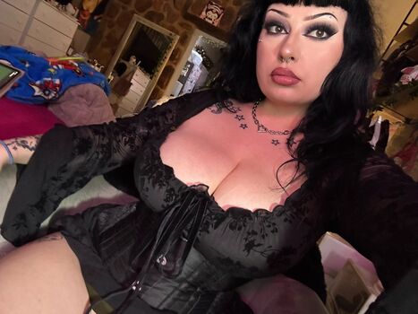 Leaked Elena hotwife/ private photo viral onlyfans