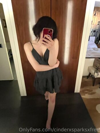 Leaked Cinderxsparksxfree private photo viral onlyfans