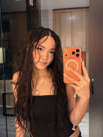 Leaked Cinnabrit  page private photo viral onlyfans