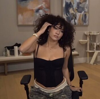 Leaked Cinnabrit  page private photo viral onlyfans