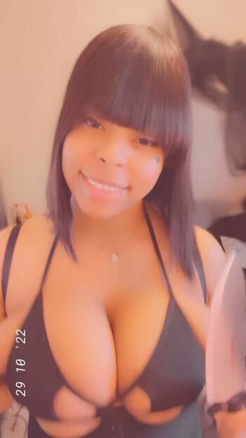 Leaked Cinnabus private photo viral onlyfans
