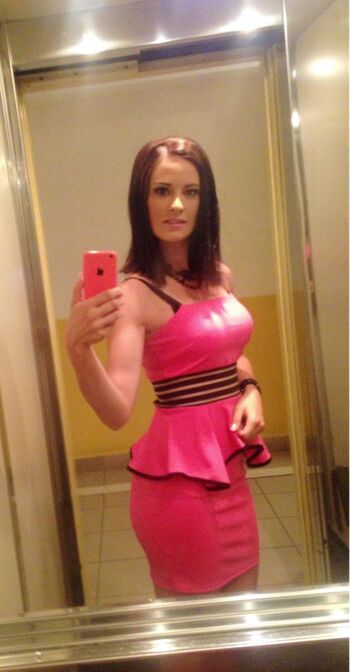 Leaked Claire castel page private photo viral onlyfans