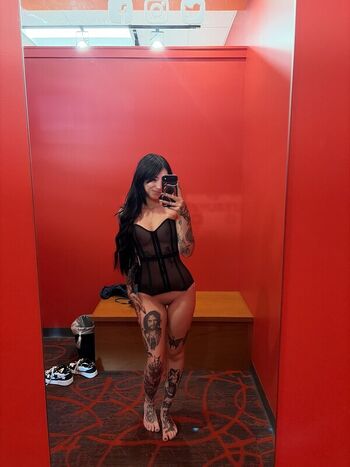 Leaked Claire estabrook  page private photo viral onlyfans