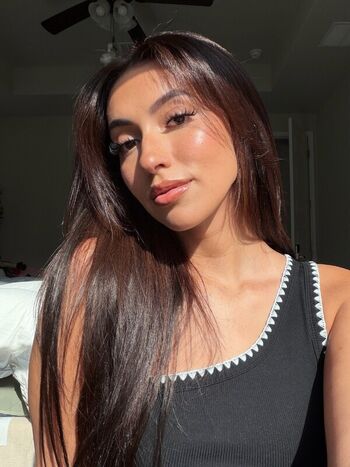 Leaked Clara gomez private photo viral onlyfans