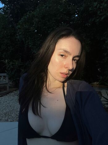 Leaked Clara runaway page private photo viral onlyfans