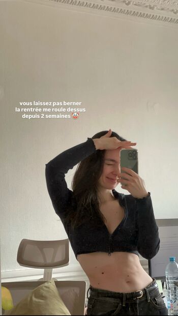 Leaked Clara runaway private photo viral onlyfans