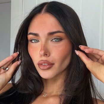 Leaked Clarissa bea private photo viral onlyfans