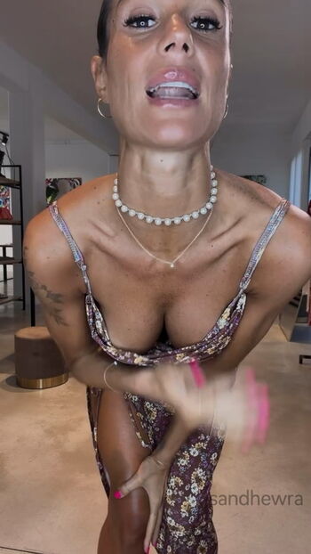 Leaked Claudia magnabosco page private photo viral onlyfans