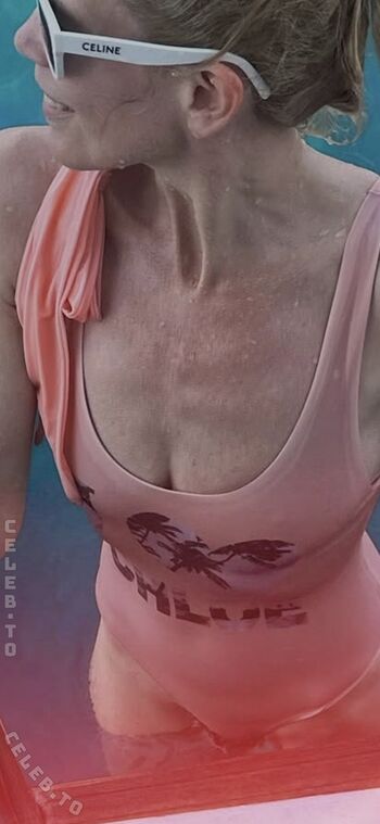 Leaked Claudia schiffer private photo viral onlyfans