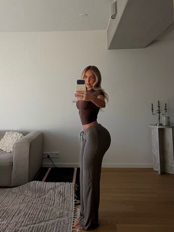 claudiaisabellaa