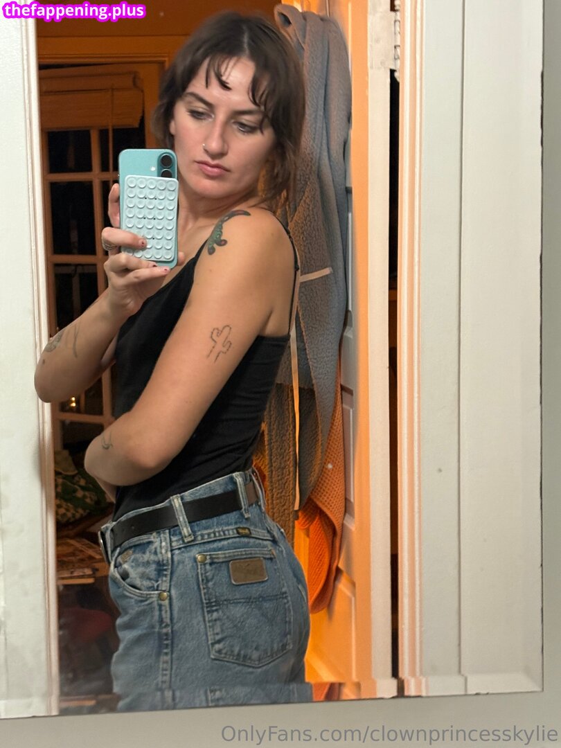 clownprincesskylie