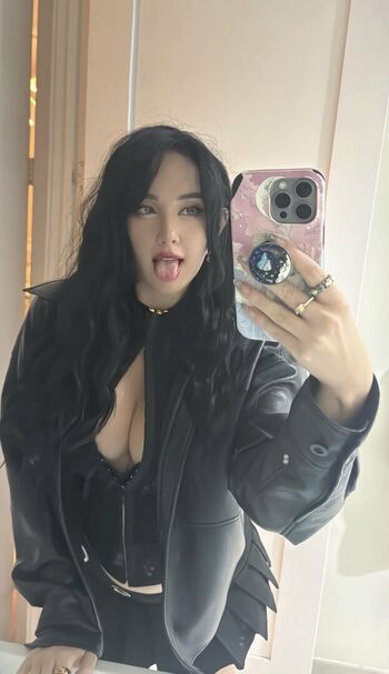 Leaked Cluelocosplay private photo viral onlyfans