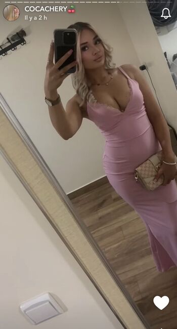 Leaked Cocacherriw private photo viral onlyfans
