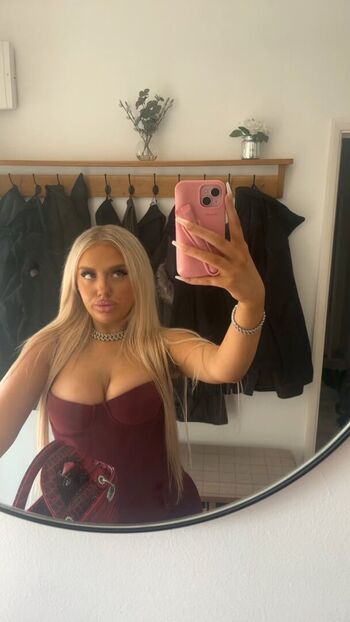 Leaked Cocotheslvtxx private photo viral onlyfans