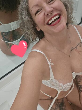comemeetcamille