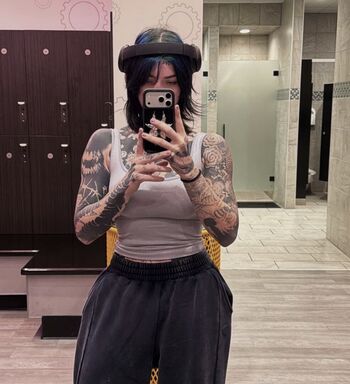 Leaked Comeovwhenursober private photo viral onlyfans