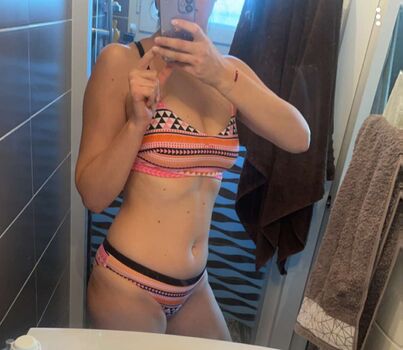 Leaked Connaissances private photo viral onlyfans