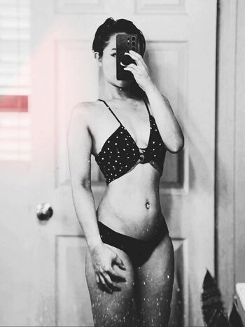Leaked Connie han page private photo viral onlyfans